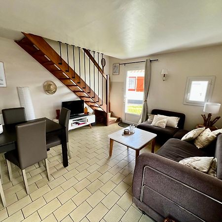 Maison 3 Chambres, Terrasse Et Piscine Бретиньоль-сюр-Мер Экстерьер фото